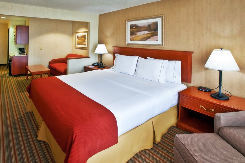 Holiday Inn Express - Sioux Center, IA