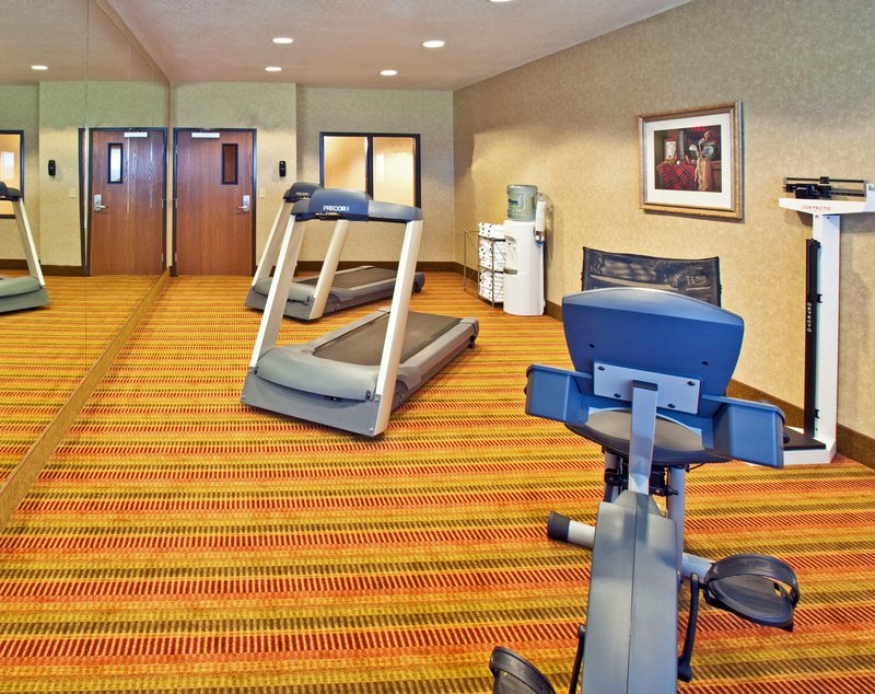 Holiday Inn Express - Sioux Center, IA