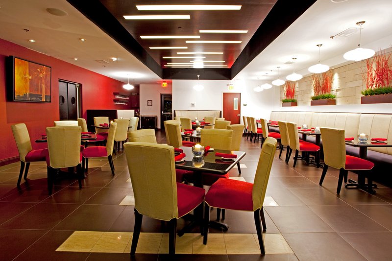 Holiday Inn Hotel & Suites STOCKBRIDGE/ATLANTA I-75 - Stockbridge, GA