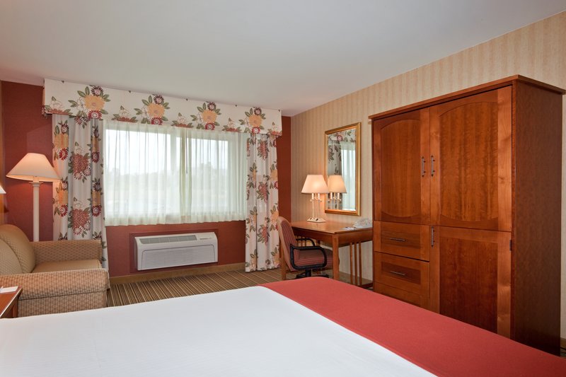 Holiday Inn Express SAN LUIS OBISPO - San Luis Obispo, CA
