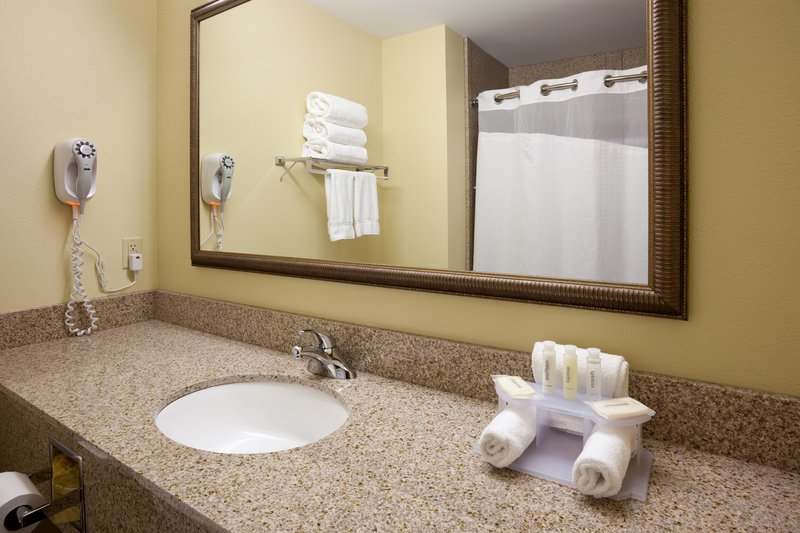 Holiday Inn Express-Kohler - Sheboygan, WI