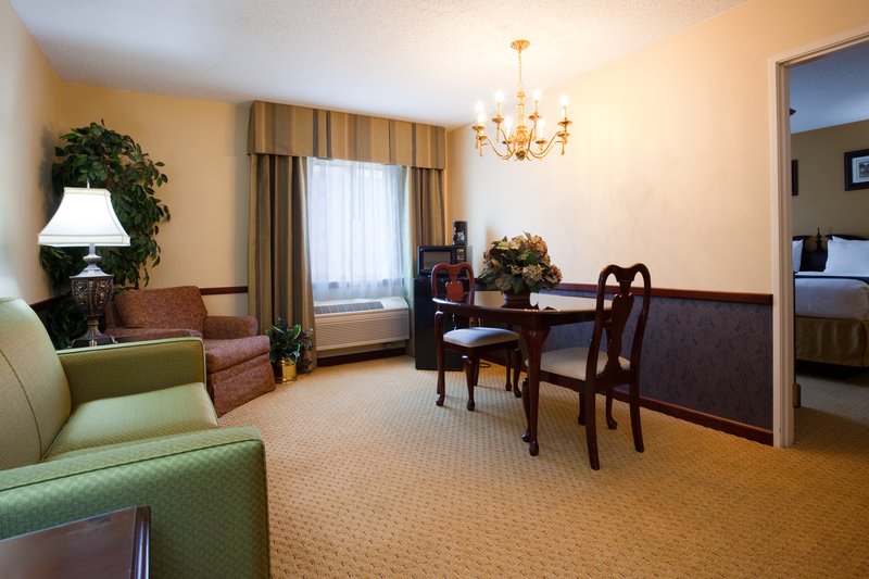 Holiday Inn Express-Kohler - Sheboygan, WI