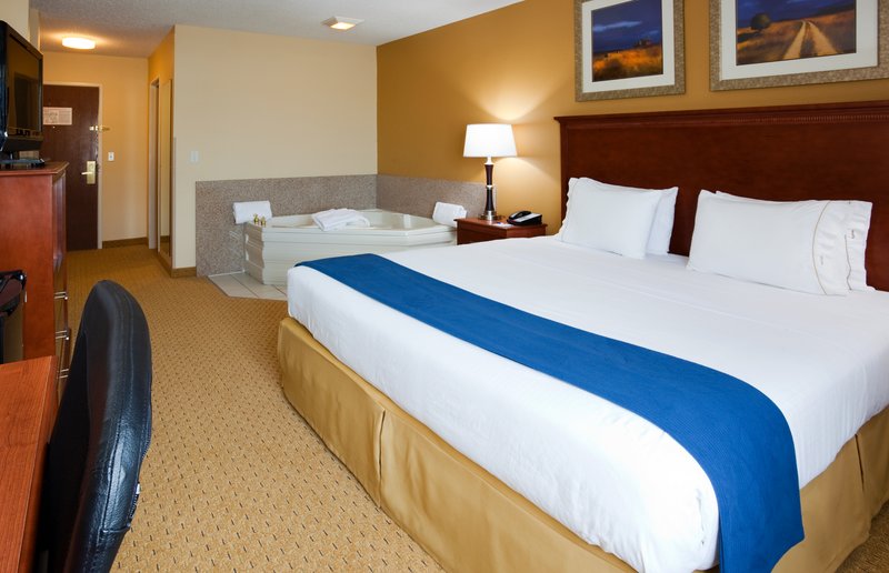 Holiday Inn Express-Kohler - Sheboygan, WI