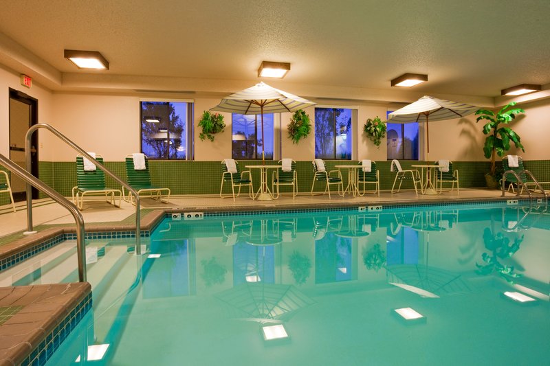Holiday Inn Express-Kohler - Sheboygan, WI