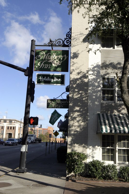 Holiday Inn HISTORIC DISTRICT (MULBERRY) - Savannah, GA