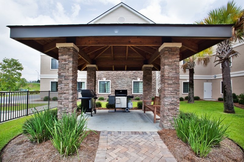 Staybridge Suites SAVANNAH AIRPORT - Fort Stewart, GA