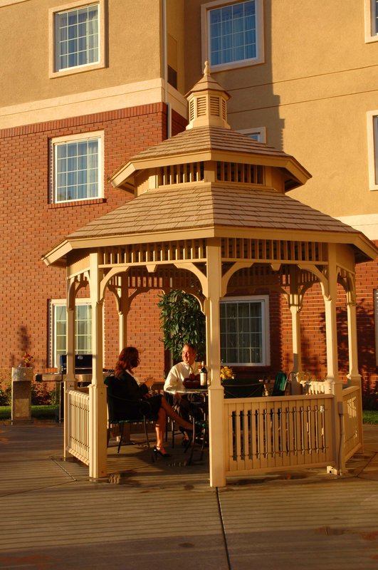 Staybridge Suites SACRAMENTO AIRPORT NATOMAS - Sacramento, CA