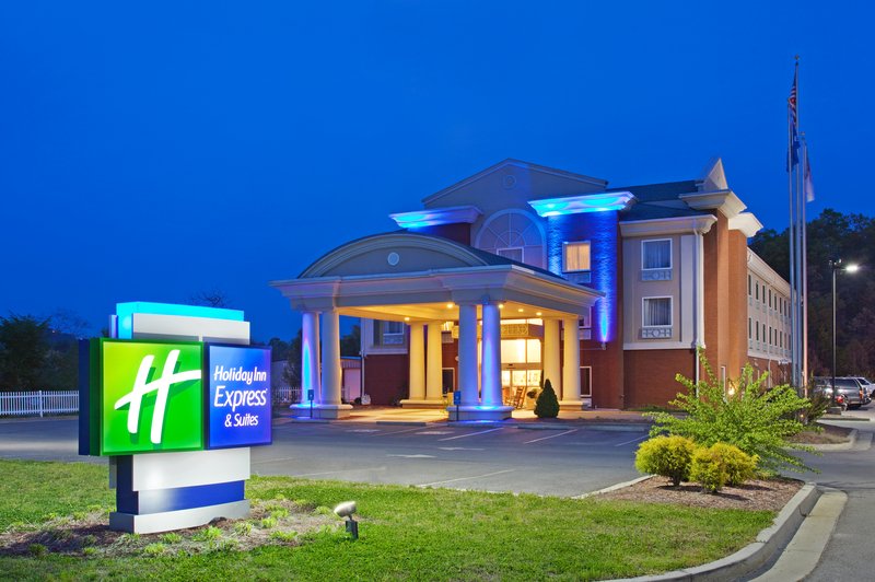 Holiday Inn Express & Suites MURPHY - Waynesville, NC