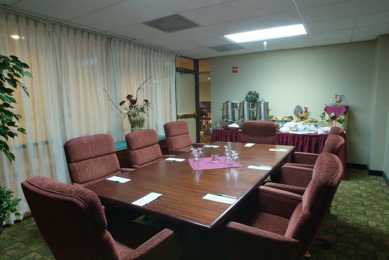 Airport Holiday Inn