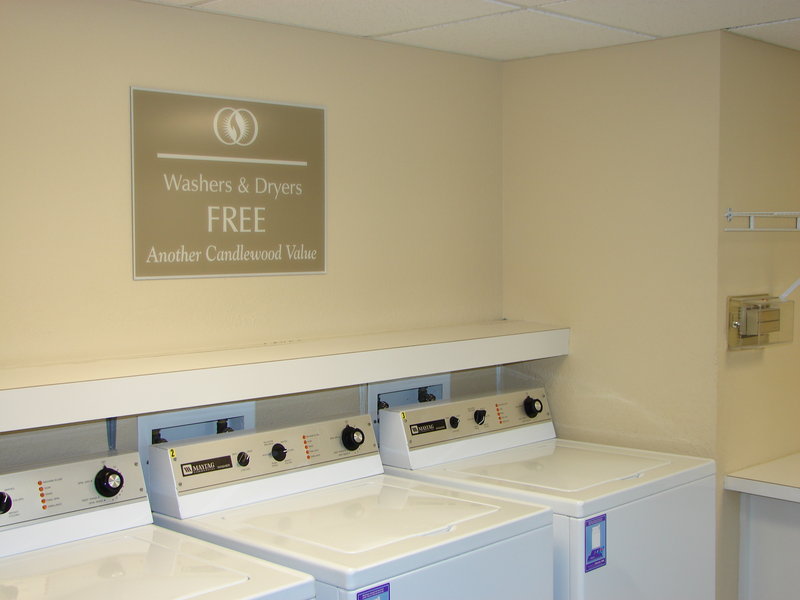 Candlewood Suites TOPEKA - Topeka, KS
