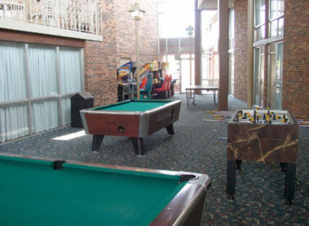 Ramada-Topeka West - Topeka, KS