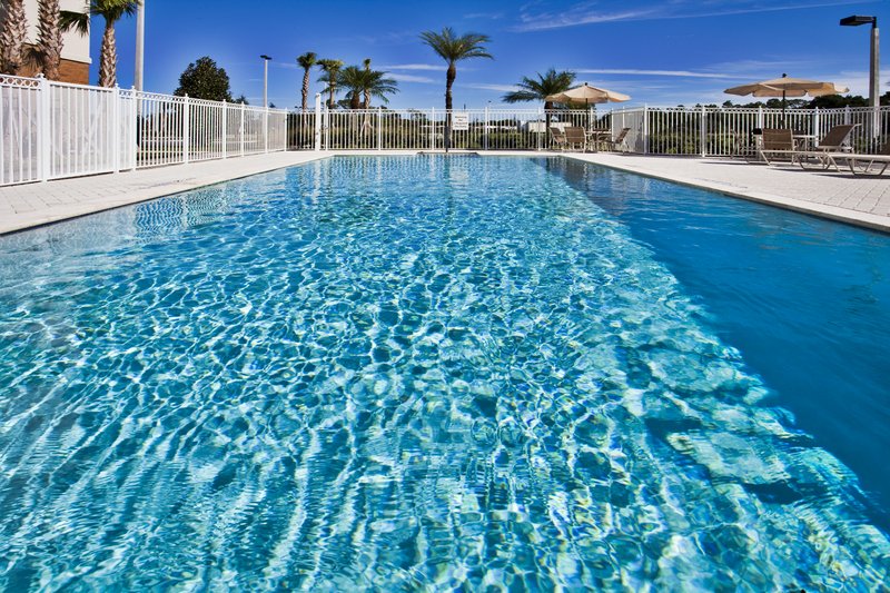 Holiday Inn Express & Suites FORT PIERCE WEST - Fort Pierce, FL