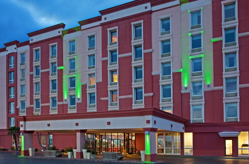 Holiday Inn Express & Suites CORPUS CHRISTI-N PADRE ISLAND - Corpus Christi, TX