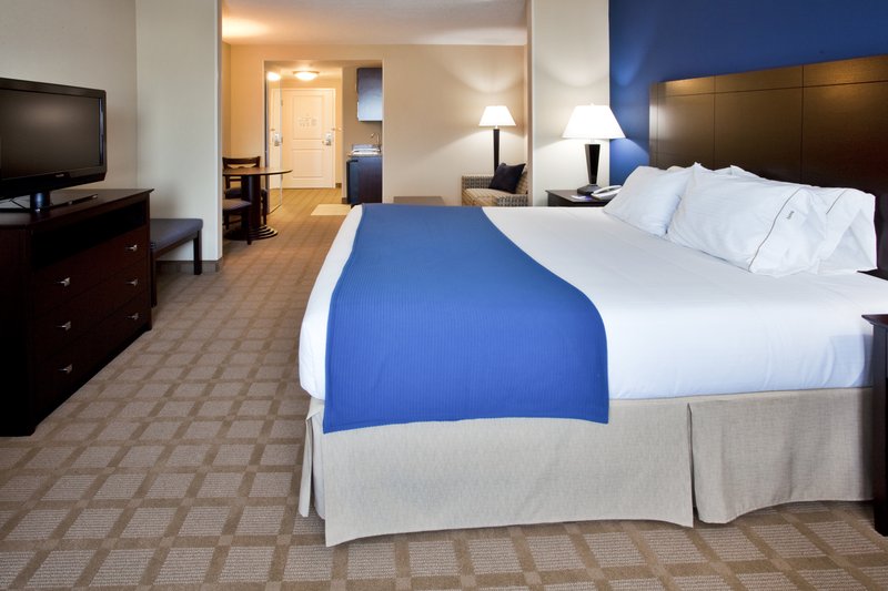 Holiday Inn Express & Suites FORT PIERCE WEST - Fort Pierce, FL