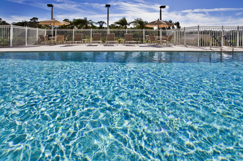 Holiday Inn Express & Suites FORT PIERCE WEST - Fort Pierce, FL