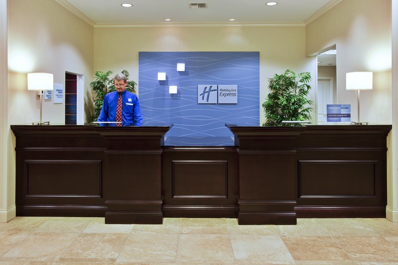 Holiday Inn Express & Suites FORT PIERCE WEST - Fort Pierce, FL