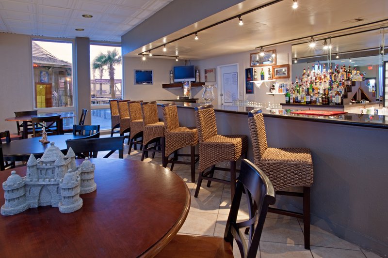 Holiday Inn Express & Suites CORPUS CHRISTI-N PADRE ISLAND - Corpus Christi, TX
