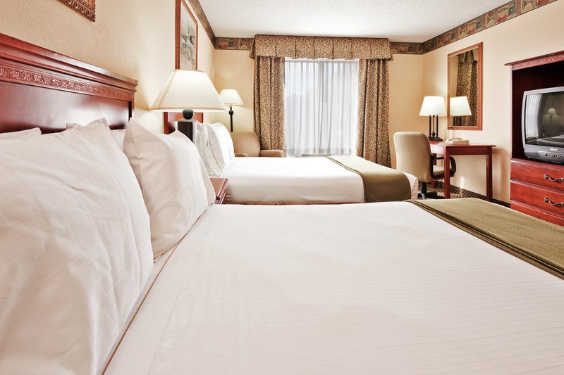 Holiday Inn Express & Suites FOREST - Pulaski, MS