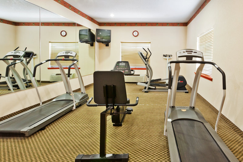 Holiday Inn Express & Suites FOREST - Pulaski, MS