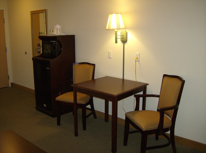 HOLIDAY INN EXPRESS - Fulton, MO