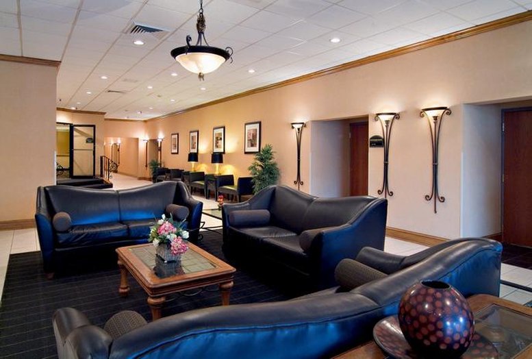 Holiday Inn - Fort Washington, PA