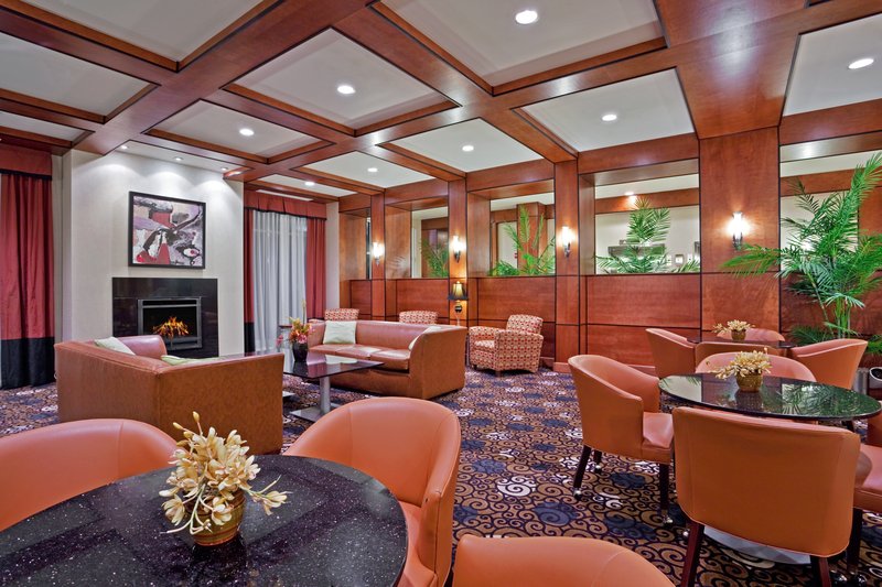 Holiday Inn Ft. Wayne-Ipfw & Coliseum - Fort Wayne, IN