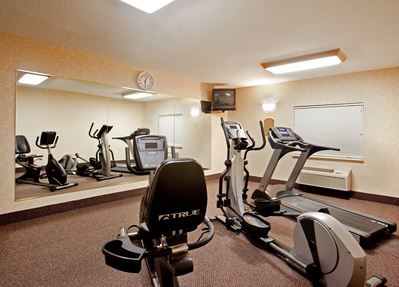 Baymont Inn & Suites Galesburg - Galesburg, IL