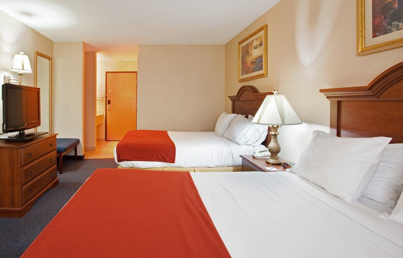 Baymont Inn & Suites Galesburg - Galesburg, IL