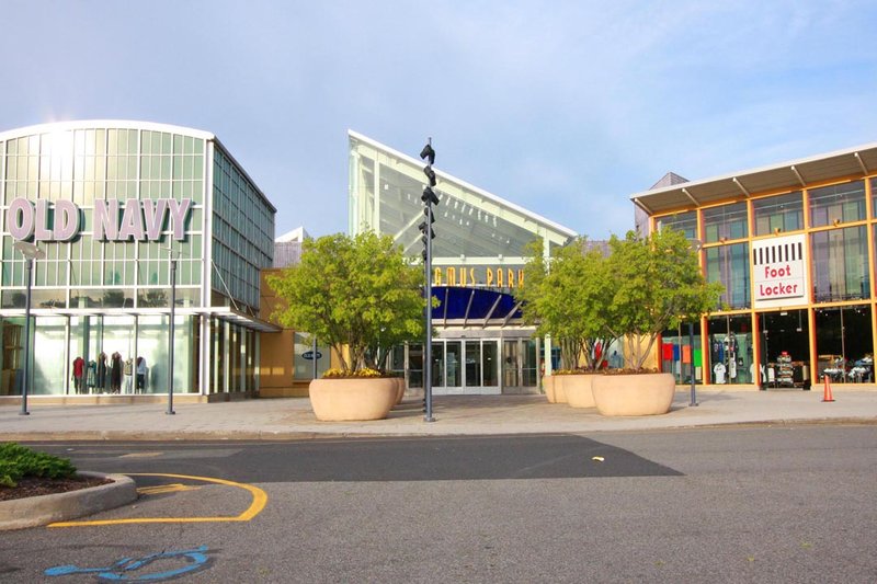 Crowne Plaza Paramus - Paramus, NJ