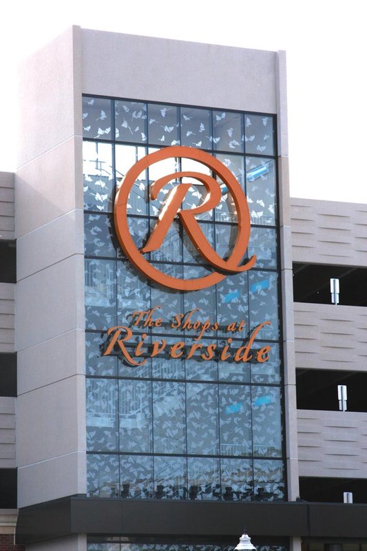 Crowne Plaza Paramus - Paramus, NJ