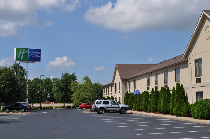 Country Inn & Suites-Owensboro - Curdsville, KY