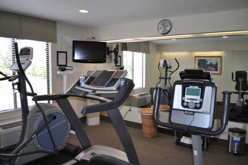 Country Inn & Suites-Owensboro - Curdsville, KY