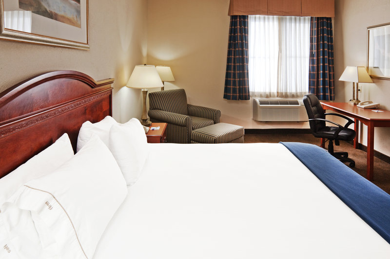 Holiday Inn Express OWASSO - Owasso, OK