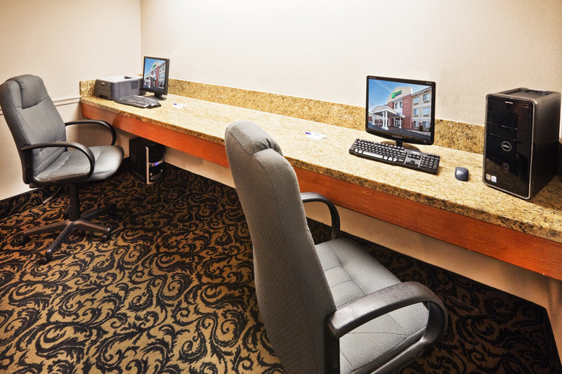 Holiday Inn Express OWASSO - Owasso, OK