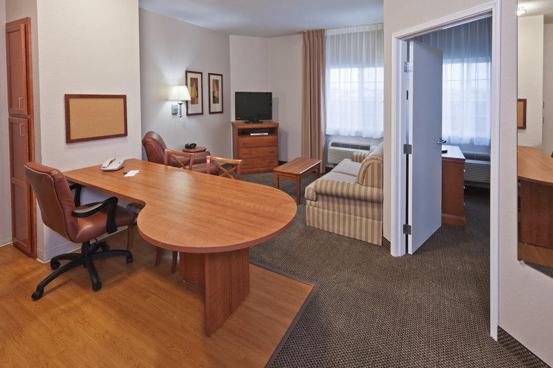 Candlewood Suites OWASSO - Owasso, OK