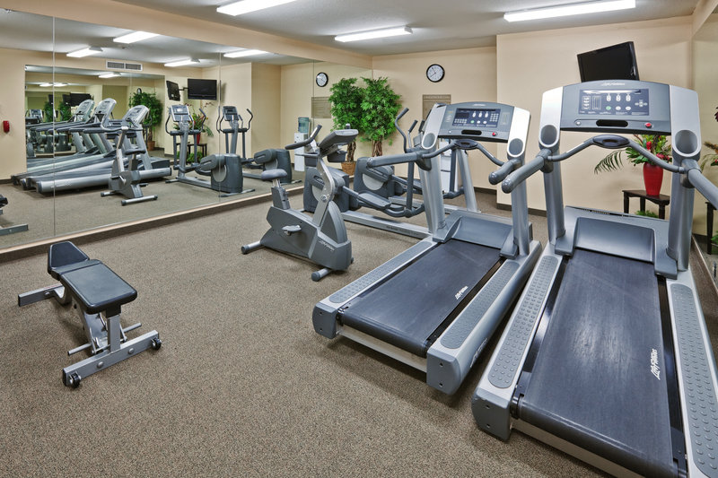 Candlewood Suites OWASSO - Owasso, OK