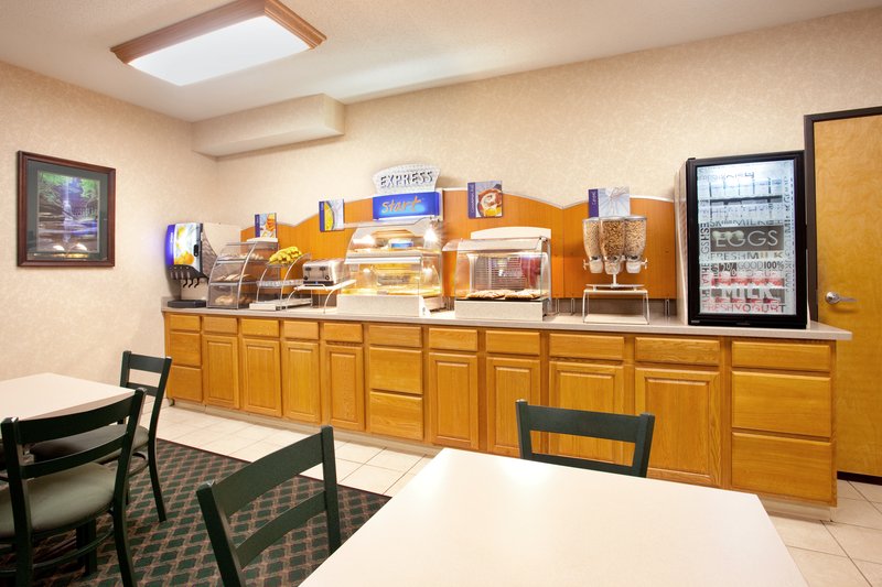 Holiday Inn Express OTTAWA - Ottawa, IL