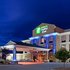 Holiday Inn Express Hotel & Suites