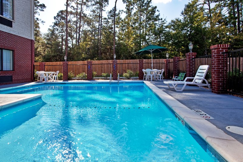 Holiday Inn Express & Suites BILOXI- OCEAN SPRINGS - Pearlington, MS