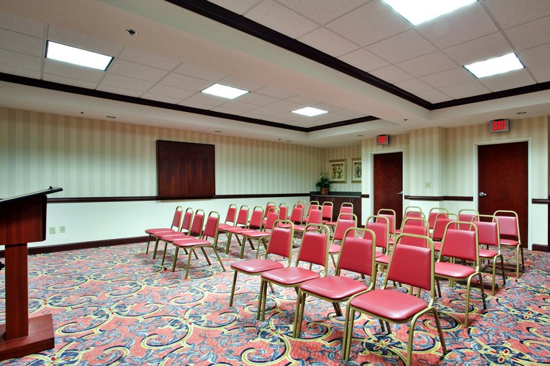Holiday Inn Express - Chesapeake, VA