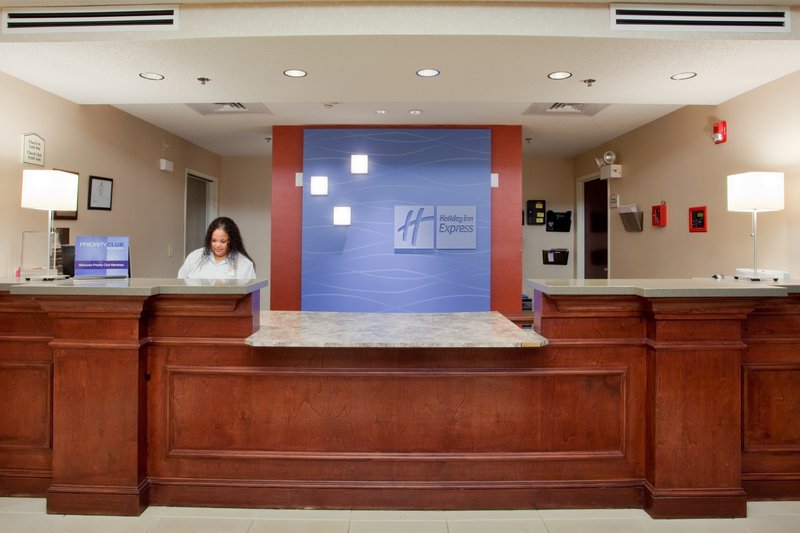 Holiday Inn Express - Chesapeake, VA