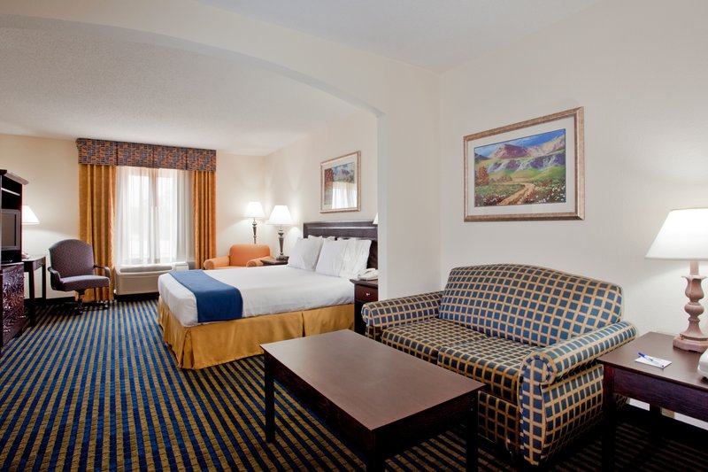 Holiday Inn Express - Chesapeake, VA
