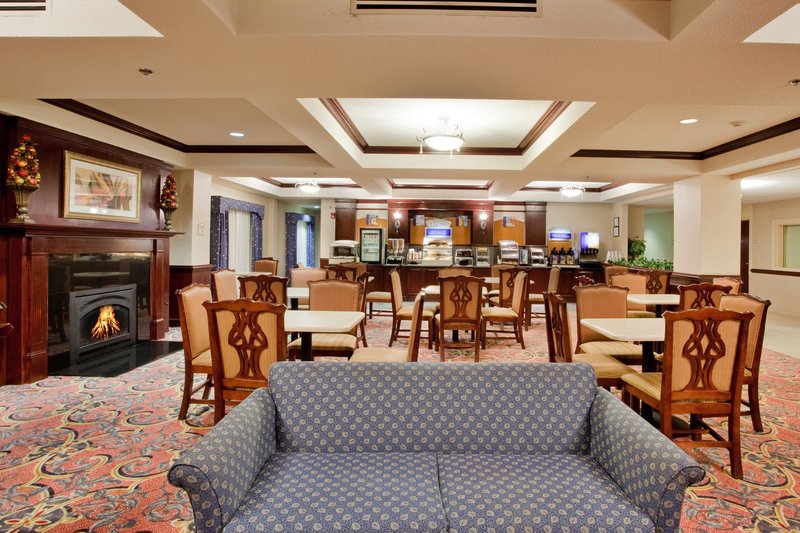 Holiday Inn Express - Chesapeake, VA