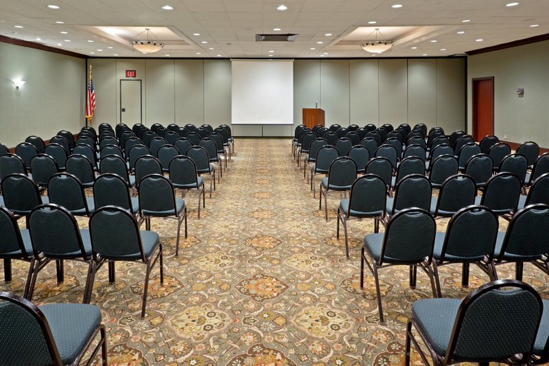 Holiday Inn ONEONTA-COOPERSTOWN AREA - Oneonta, NY