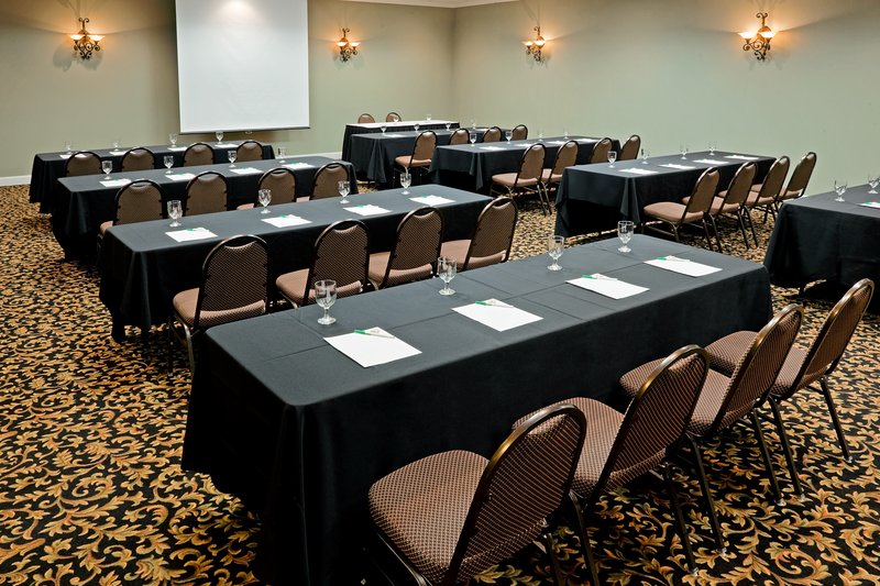 Holiday Inn ONEONTA-COOPERSTOWN AREA - Oneonta, NY