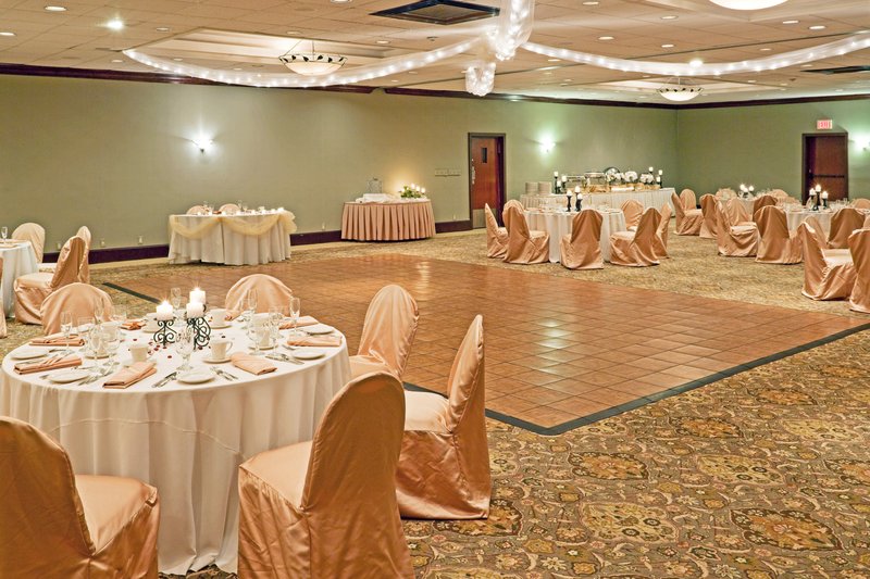Holiday Inn ONEONTA-COOPERSTOWN AREA - Oneonta, NY