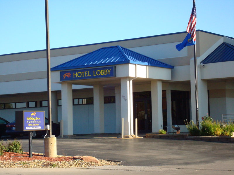 Holiday Inn Express - Omaha, NE