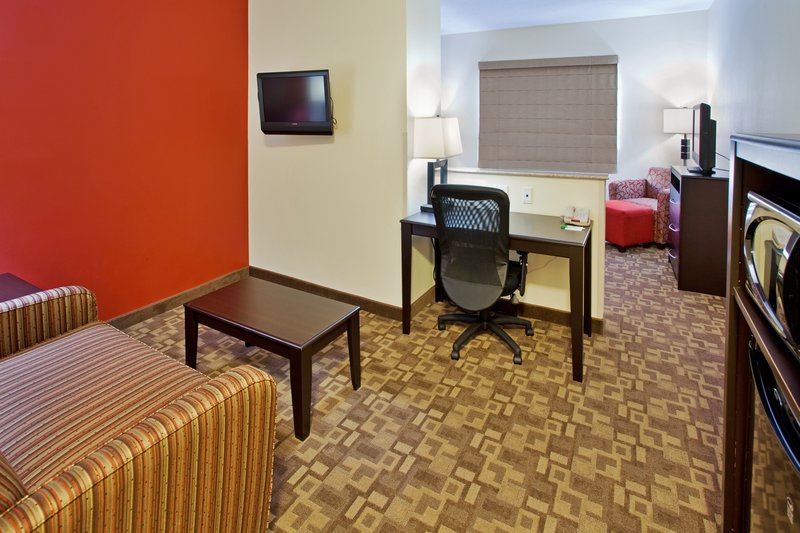 Holiday Inn OMAHA DOWNTOWN-AIRPORT - Omaha, NE