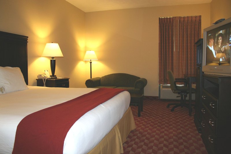 Americas Best Value Inn - West Point, MS