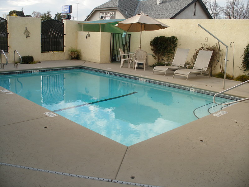 Holiday Inn Express Oakdale - Oakdale, CA
